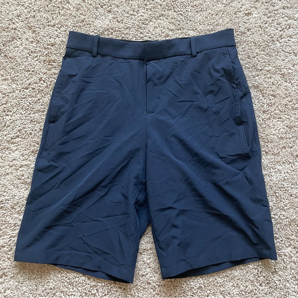 NWT Nike golf shorts Standard fit size 30 mens navy $68